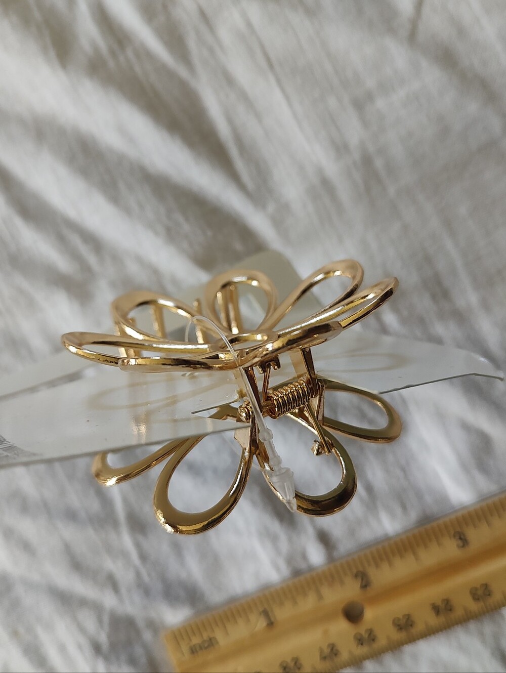 Gold Flower Hair Clip Fashion Accessory Metal Feminine Women - Picture 4 of 4